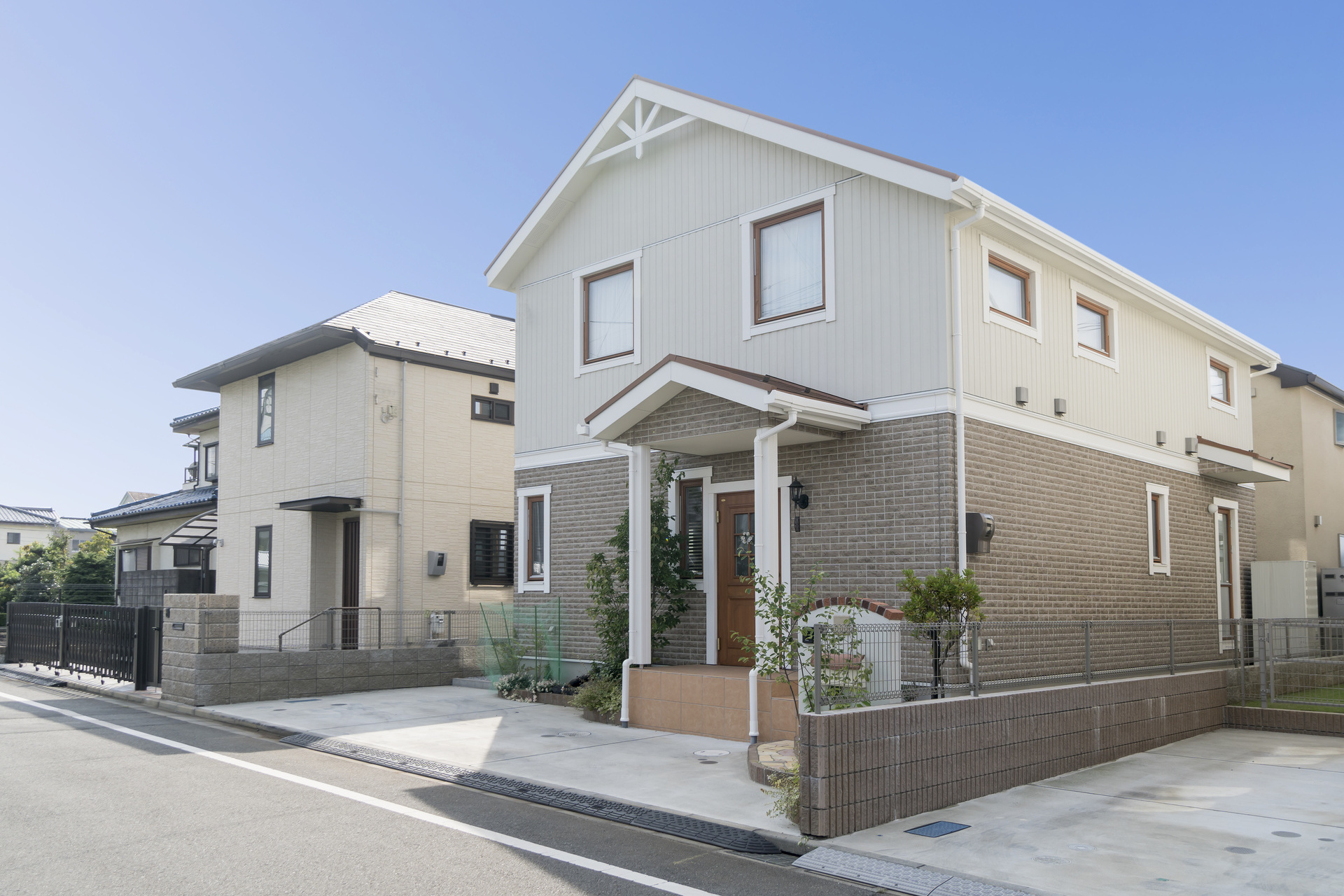 一軒家の作業に対応 | 福島の原状回復なら住まいの原状回復相談窓口